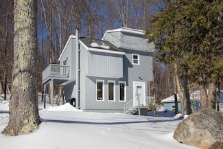 12 Stone Ridge Dr, Rutland, VT 05701