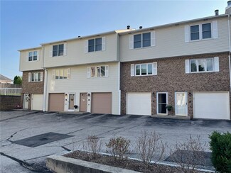 53 Columbus Ave Unit 201, North Providence, RI 02911