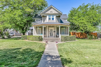 504 S Oakdale Ave, Medford, OR 97501