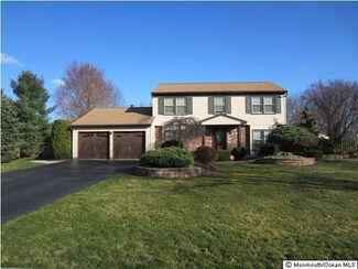 1 Reston Rd, Manalapan, NJ 07726