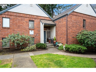 15025 NE Sacramento St Unit 54, Portland, OR 97230
