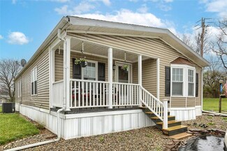 67 Wildbriar Ct N, Bath, PA 18014