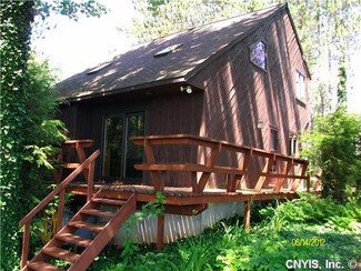 14557 W Bay Rd, Sterling, NY 13156