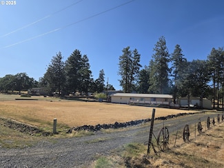 298 S Mary B Rd, Tygh Valley, OR 97063