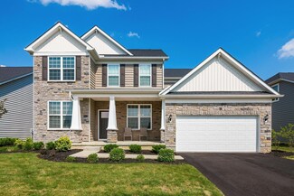 327 Cardinal Point Dr, Delaware, OH 43015