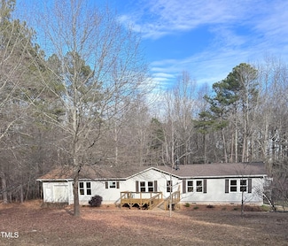 144 Knight Estate Cir, Fuquay-Varina, NC 27526