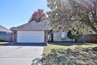 604 Woodbriar, Noble, OK 73068