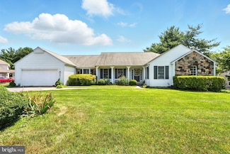16235 Deer Lake Rd, Derwood, MD 20855