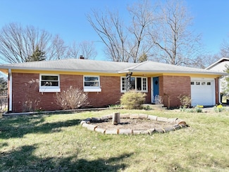 128 S Park Ridge Rd, Bloomington, IN 47408