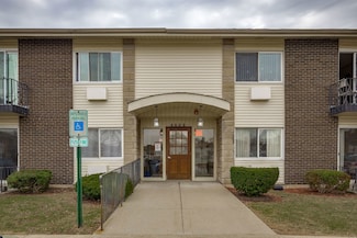 8808 N Leslie Ln Unit 2G, Des Plaines, IL 60016