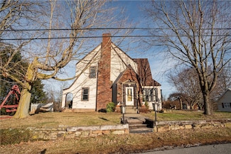 109 Maplewood Ave, Aliquippa, PA 15001
