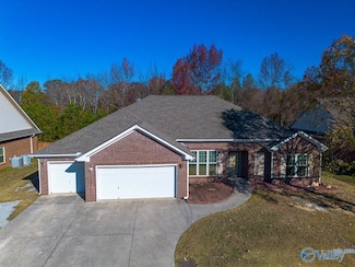8814 Belle Mor Dr NW Unit 4, Madison, AL 35757