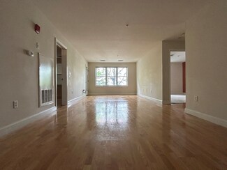 318 Rindge Ave Unit 203, Cambridge, MA 02140
