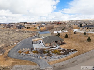 6695 S High Creek Ln, Idaho Falls, ID 83406