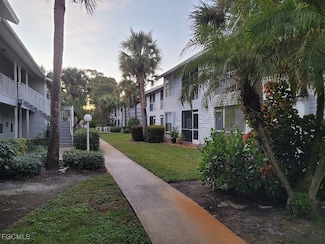 1901 Courtyard Way Unit 105, Naples, FL 34112