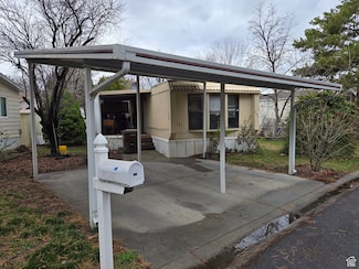 249 N Winter St, Salt Lake City, UT 84116
