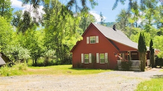 19220 State Route 706 E, Elbe, WA 98330