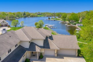 S8753 Waters Edge Way Unit 15B, Prairie Du Sac, WI 53578