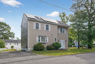 11 Rockefeller St, Randolph, MA 02368