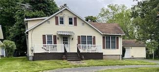 55 Tremont St, Geneva, NY 14456