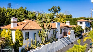 162 N Carmelina Ave, Los Angeles, CA 90049