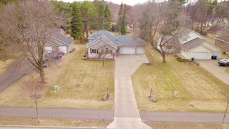 9571 Gillard Ave NE, Monticello, MN 55362