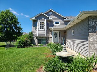 9182 Jareau Ave S, Cottage Grove, MN 55016