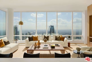 1000 W 8th St Unit 5801, Los Angeles, CA 90017