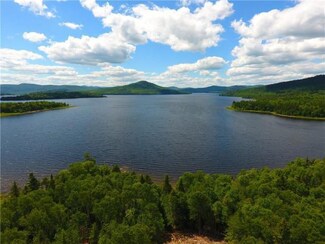 5 Mason Point, Lincoln Plantation, ME 04970