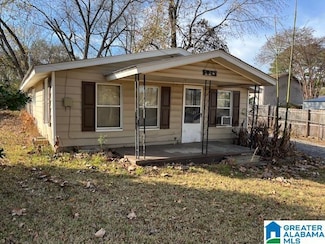 124 Pleasant Grove Rd, Pleasant Grove, AL 35127