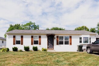 6578 Cedar Ct E, Galloway, OH 43119