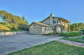 7571 Via Guiseppe Ln, Salinas, CA 93907