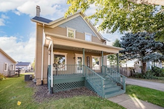 129 1st St, Milton, WI 53563