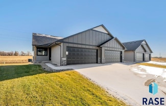 1316 N Kenley Place, Tea, SD 67064