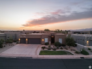 3318 S Red Rock Way, Hurricane, UT 84737