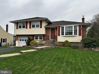 217 Bard Ave, Reading, PA 19608