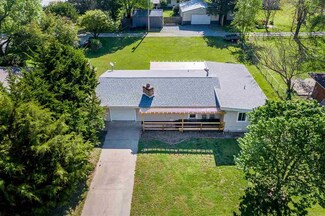 606 N Kansas St, Oxford, KS 67119