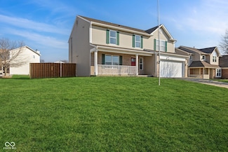 775 Hummingbird Ln, Whiteland, IN 46184