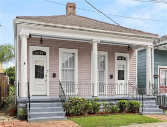 2841 Constance St, New Orleans, LA 70115
