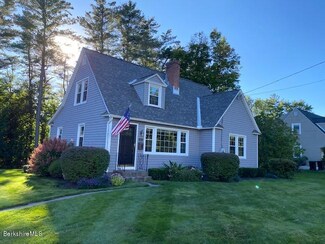 163 Bridges Rd, Williamstown, MA 01267