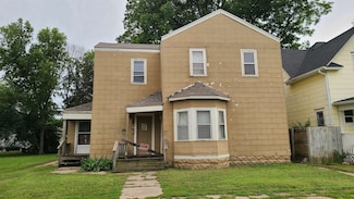 314 W Lincoln Ave, Wellington, KS 67152