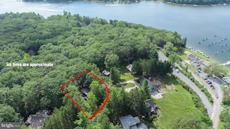 163 Skipjack Ln, Swanton, MD 21561