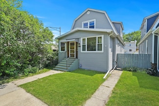 5715 N Keystone Ave, Chicago, IL 60646