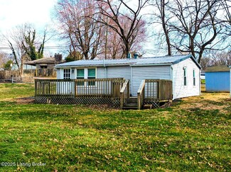4610 Settle Blvd, Louisville, KY 40219