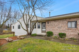 1164 Amberwood West Dr SW, Byron Center, MI 49315