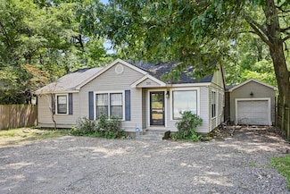 510 E O St, Russellville, AR 72801