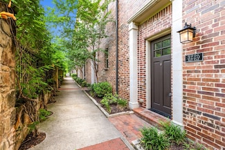 3225 Hugo Place, Dallas, TX 75204