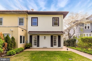 5423 41st St NW, Washington, DC 20015