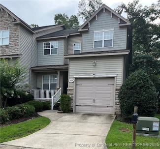 409 Ponton Dr, Fayetteville, NC 28314