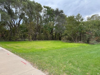 695 W Michigan Ave, Battle Creek, MI 49037